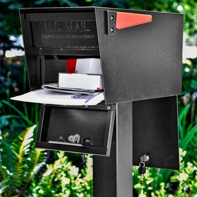 Mail Manager® Street Safe – Latitude